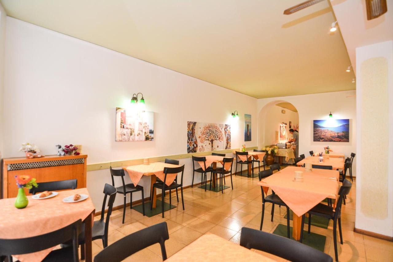 Hotel Modena Old Town Μαλτσεζίνε Εξωτερικό φωτογραφία